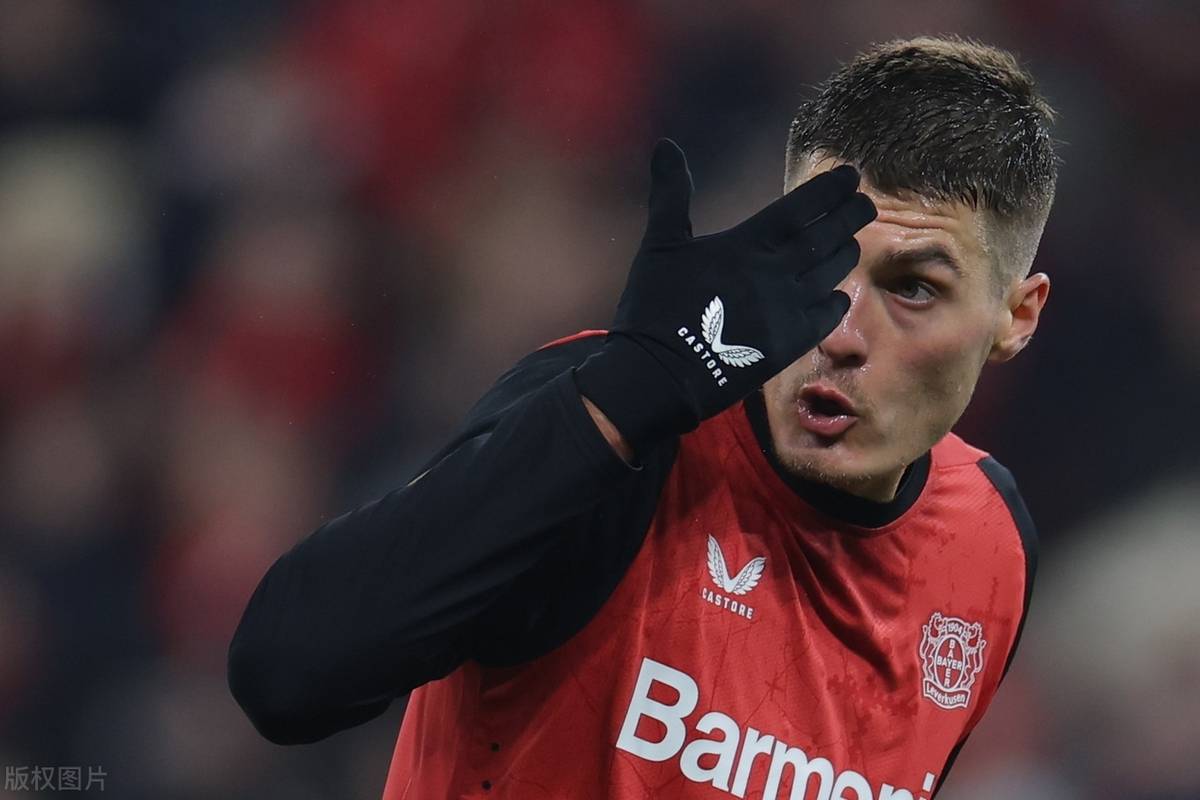 开云体育入口-关于纽伦堡门将高光表现获得赞誉，德甲守门员之王崛起的信息