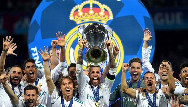 包含阿贾克斯力克皇马，创造奇迹晋级四强的词条