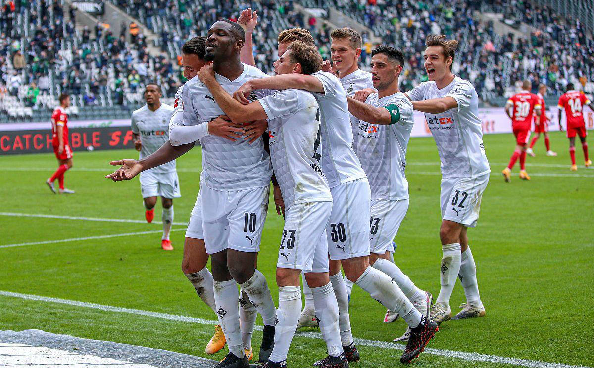 集美因茨客场不敌对手，保级威胁日益加重的简单介绍