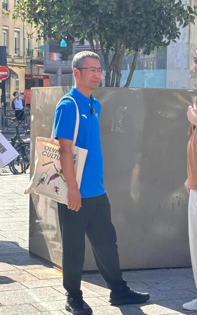 开云体育APP下载-关于球员身手矫健个个都是赛场上的明星的信息