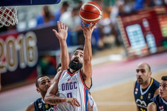 印度选手首战获胜，展现实力