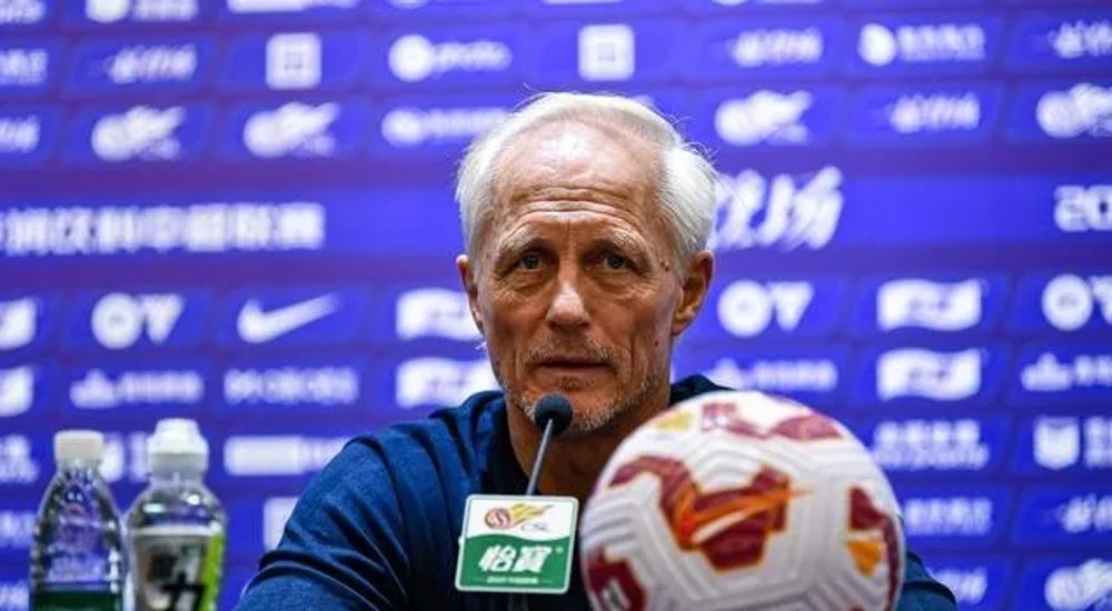 临场调整,球队反击立功取得胜利的简单介绍 临场调整,球队反击立功取得胜利的简单介绍