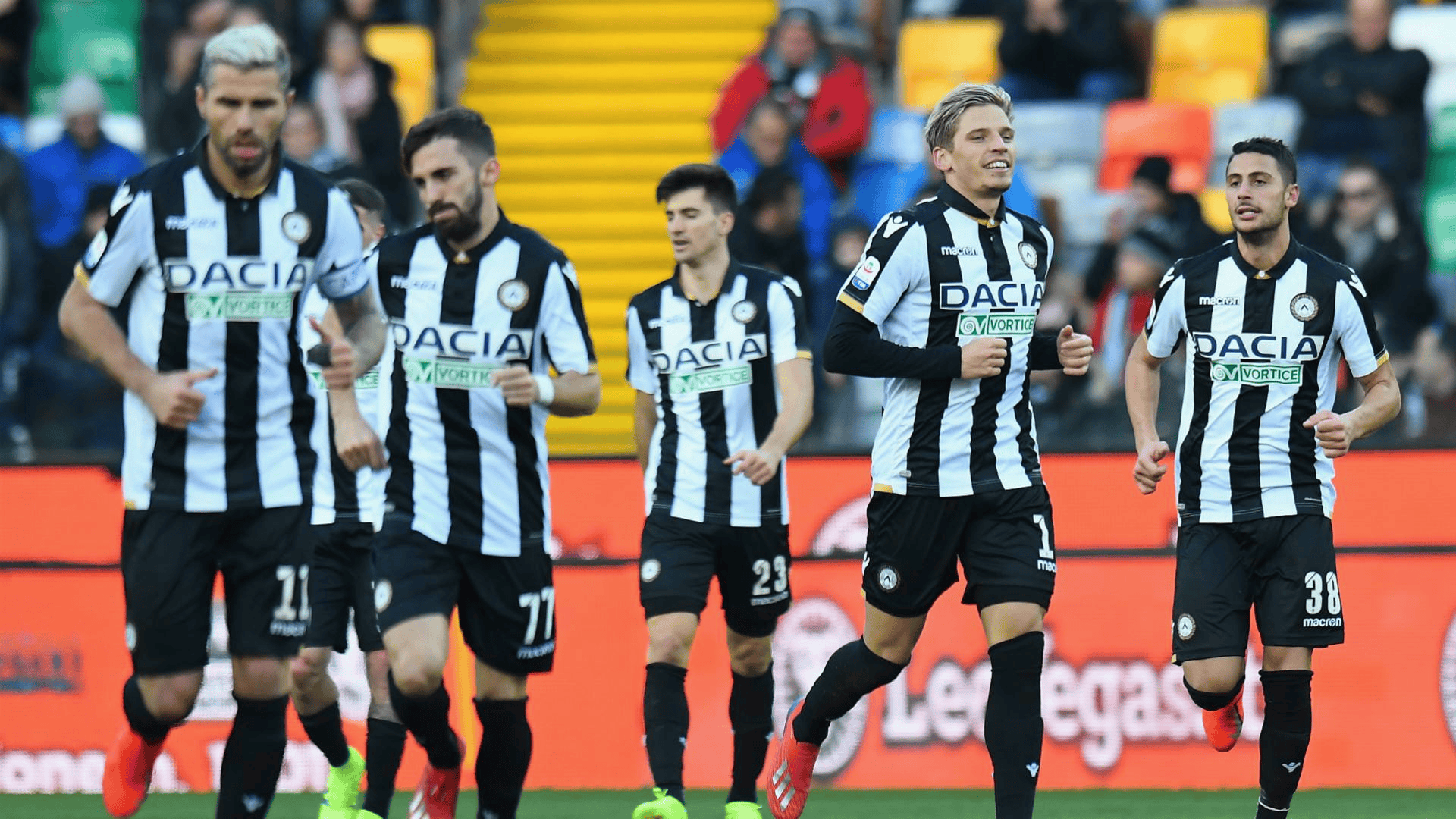 开云体育登录-高位球迷对意甲球队表示支持