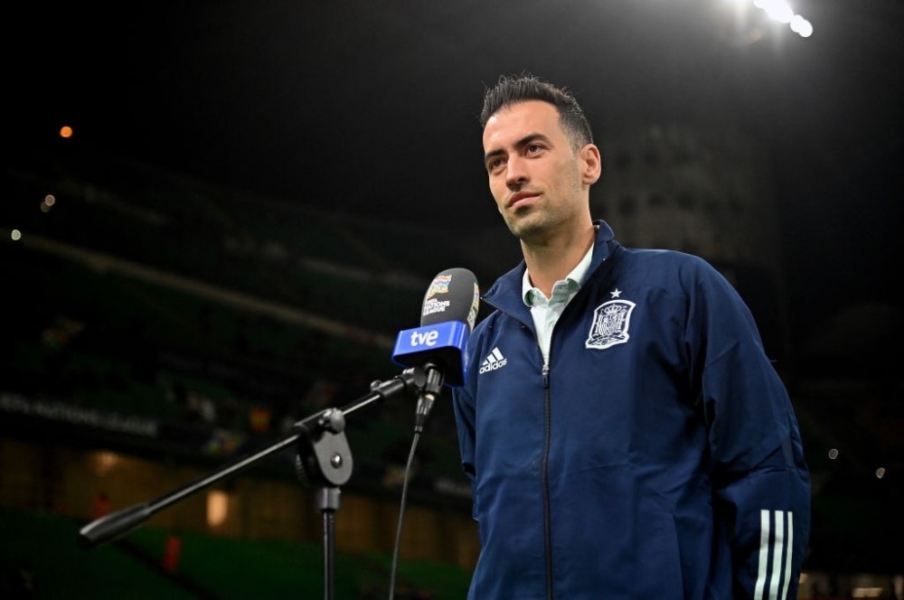 关于刚刚焦点：法国队夺冠，争议判罚的信息