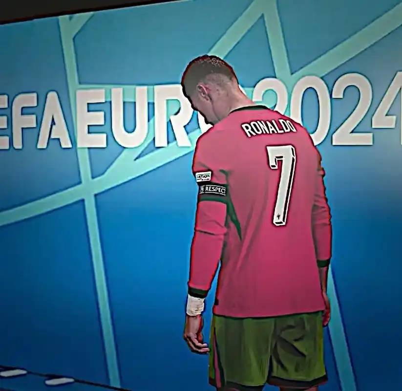 开云下载-曼城力克AC米兰，C罗扑点救主世界杯