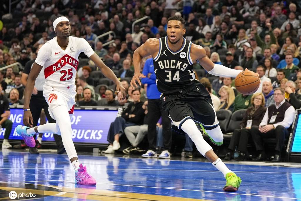 开云下载-雄鹿主场击败猛龙，取得五连胜