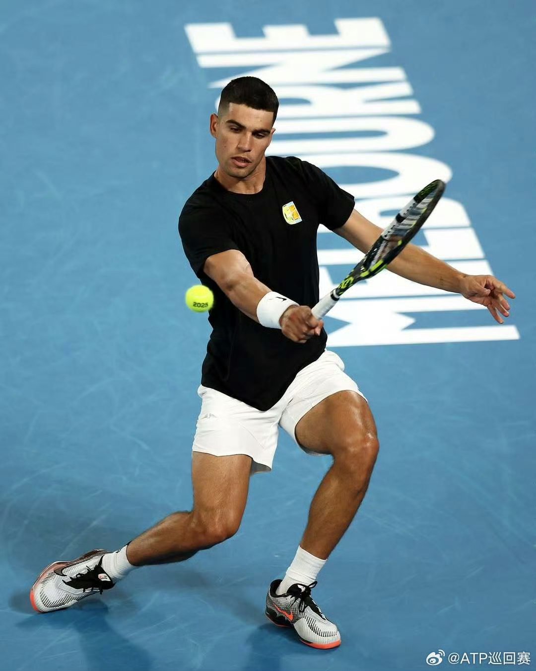 ATP总决赛力克美网，阿尔卡拉斯状态火热