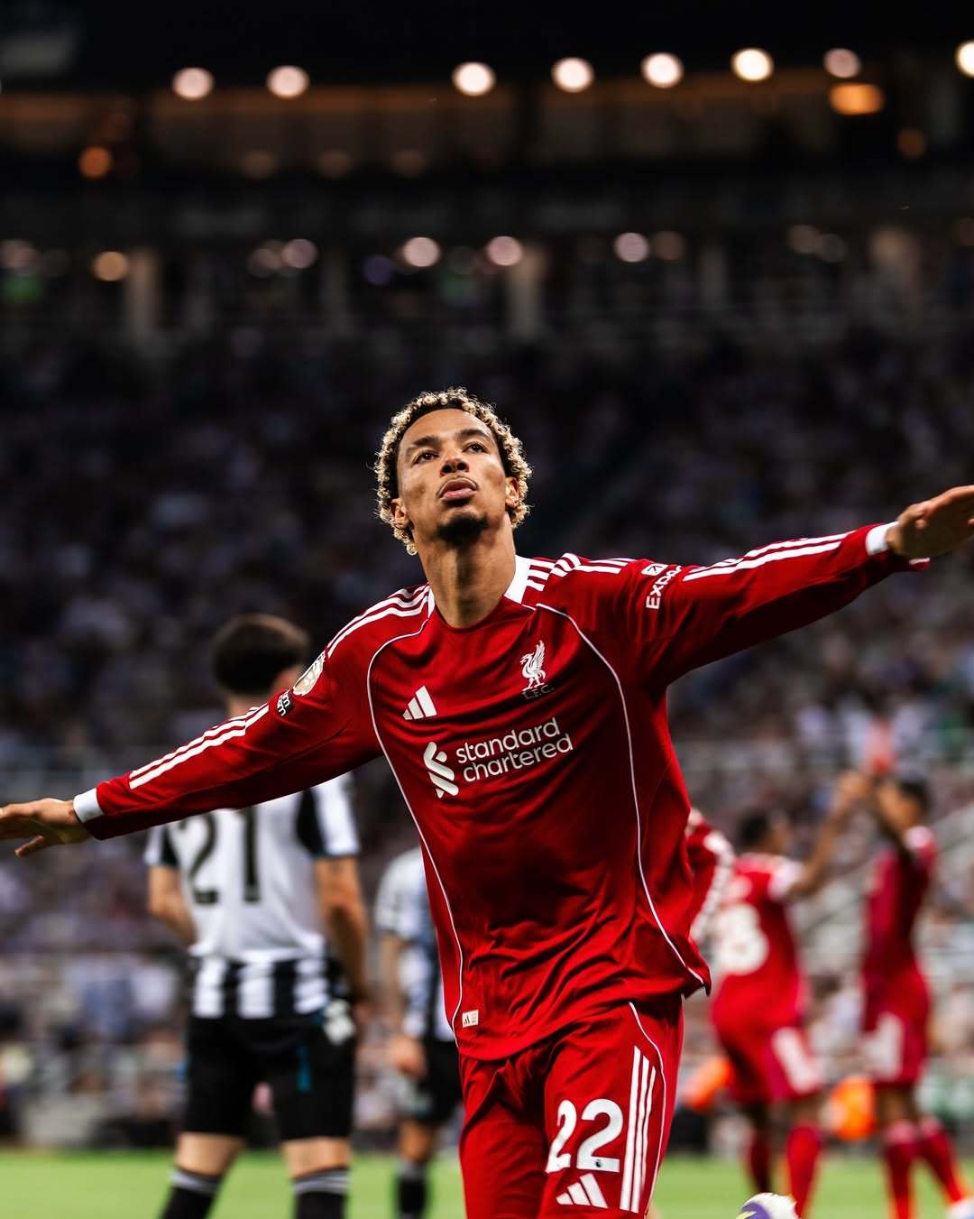 法国轻取尤文，范戴克关键制胜