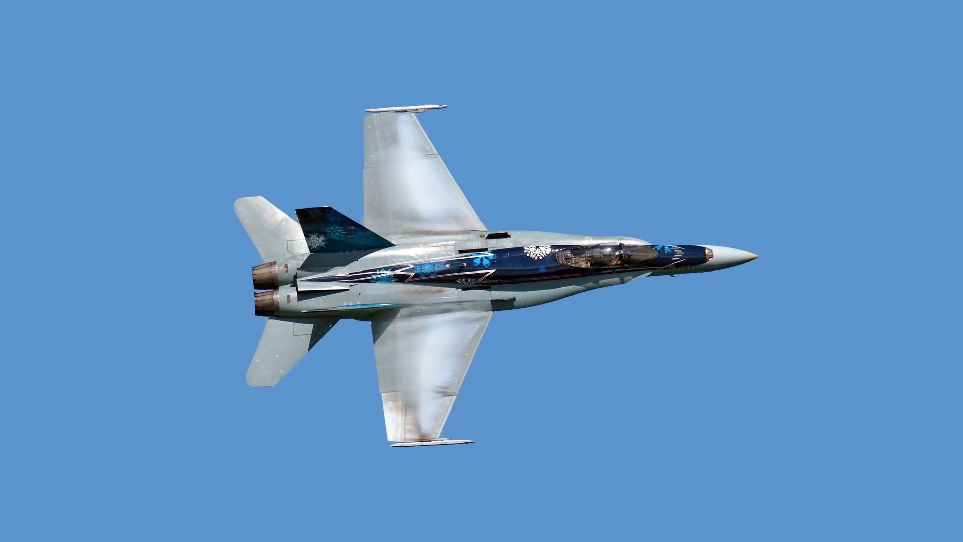 开云体育APP下载-黑色闪电撕裂金色盾牌，莫兰特的自我撕裂与重塑