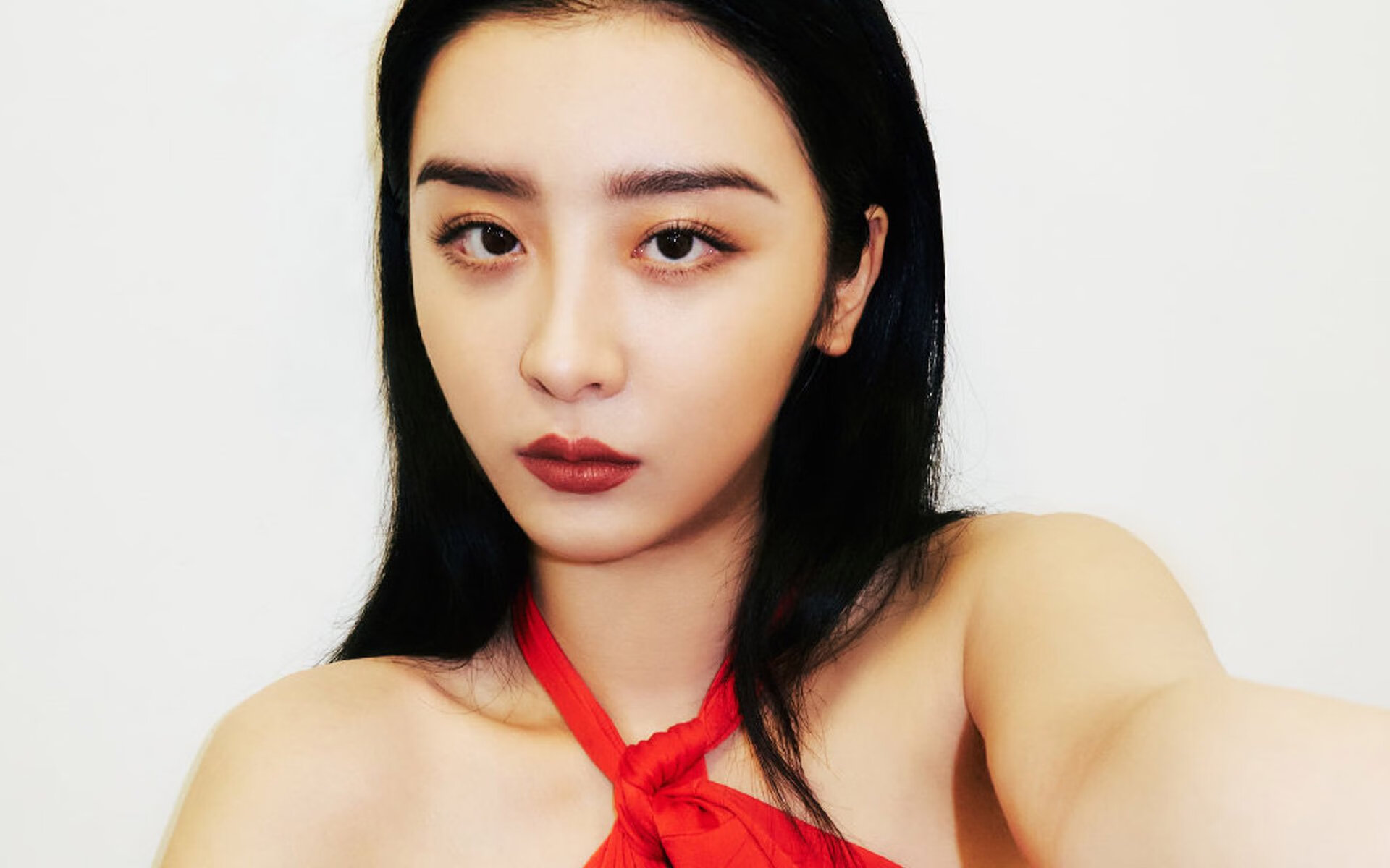 开云体育平台APP-欧冠半决赛之夜的跨界辉映，利拉德以统治级数据演绎篮球传奇