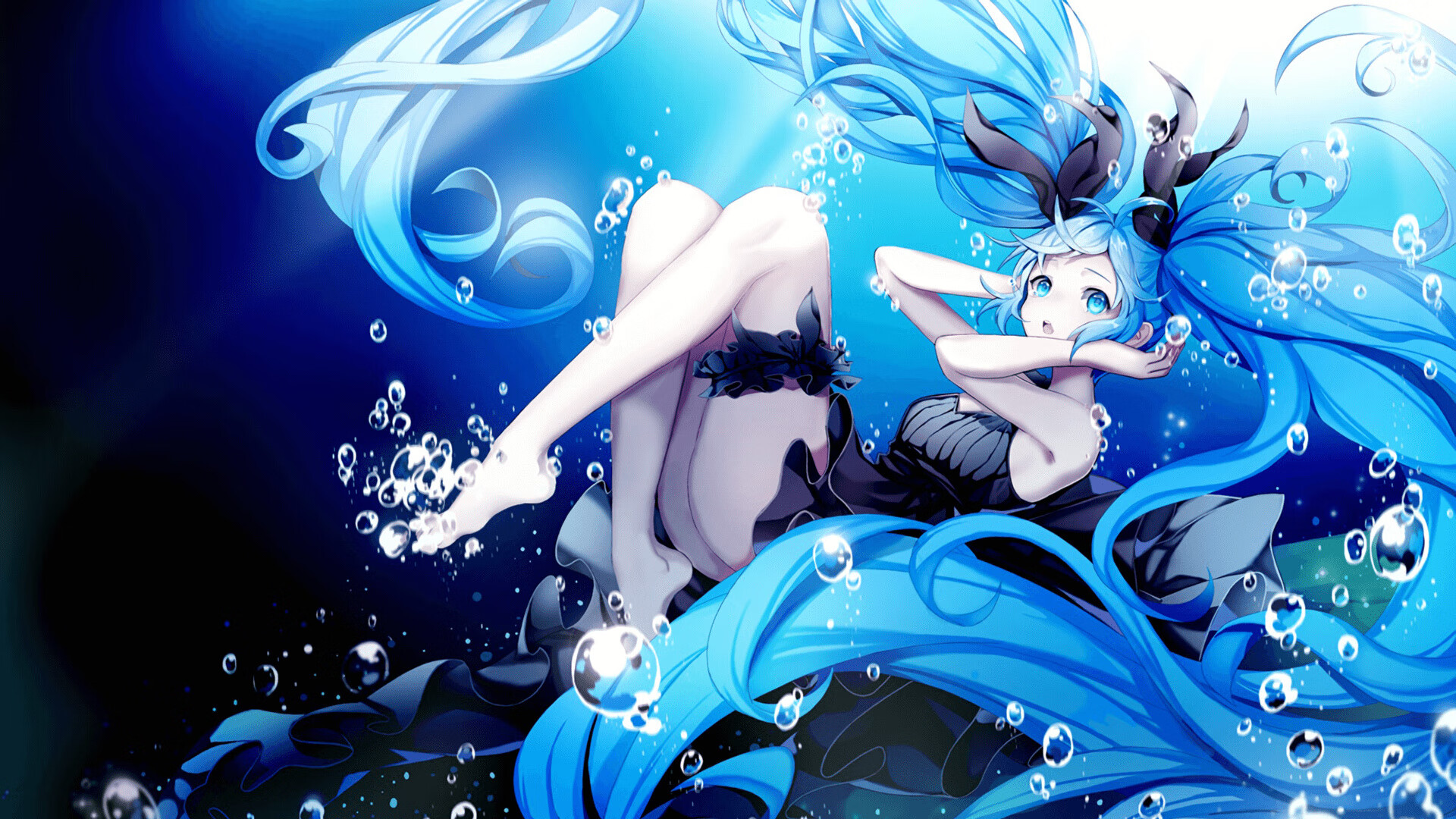 开云下载-窒息十分钟，皇马如何在风暴眼中完成一波带走的欧冠魔术