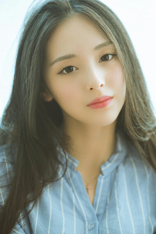 双线狂飙,利物浦足球盛宴狂胜尼斯,帕尔默F1赛场强势接管争冠战