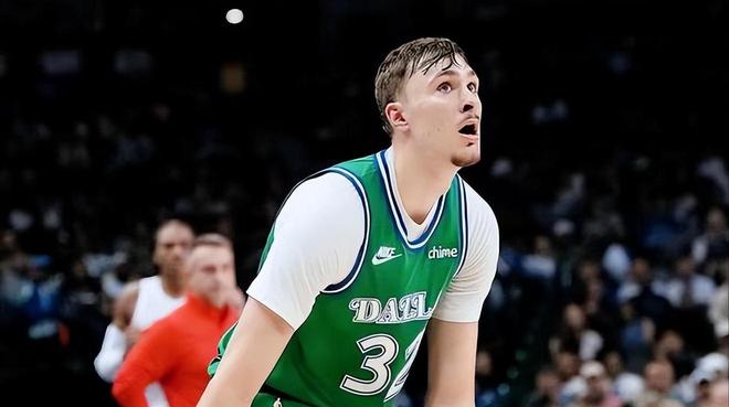 雷霆战术压制广东队，拉文在焦点战证明自己