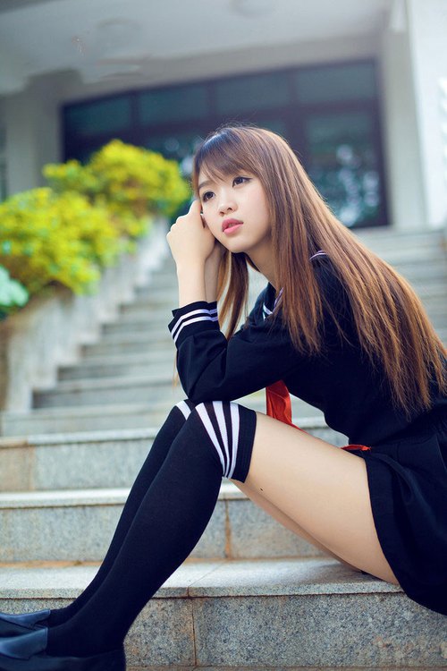 当战火遇见白云，奥斯梅恩用个人能力重新定义比赛