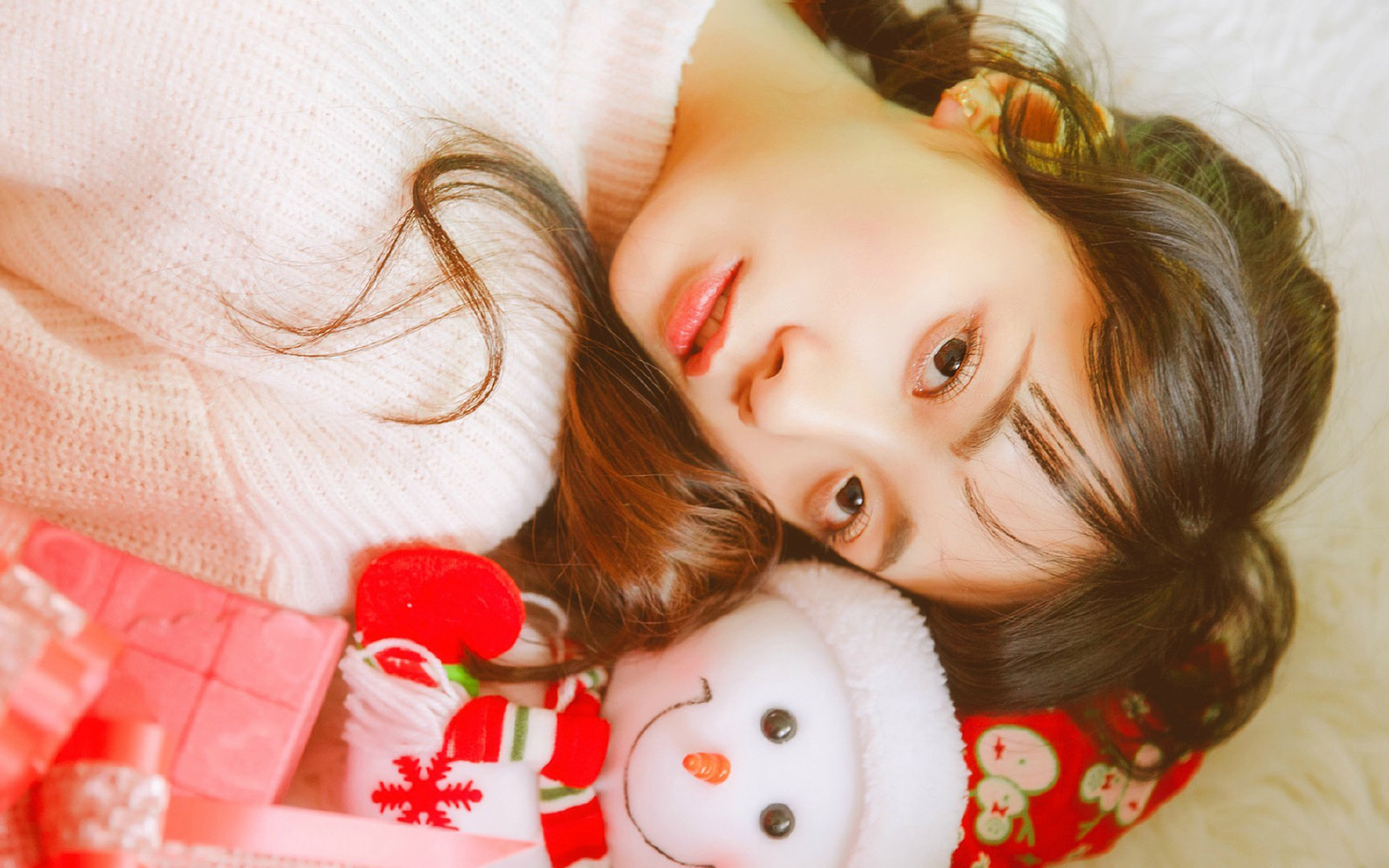 足球的奇妙双城记，拉什福德爆发与佛罗伦萨的稳健胜利